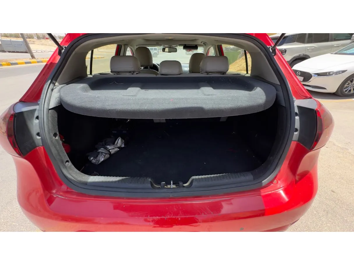 Car image 21