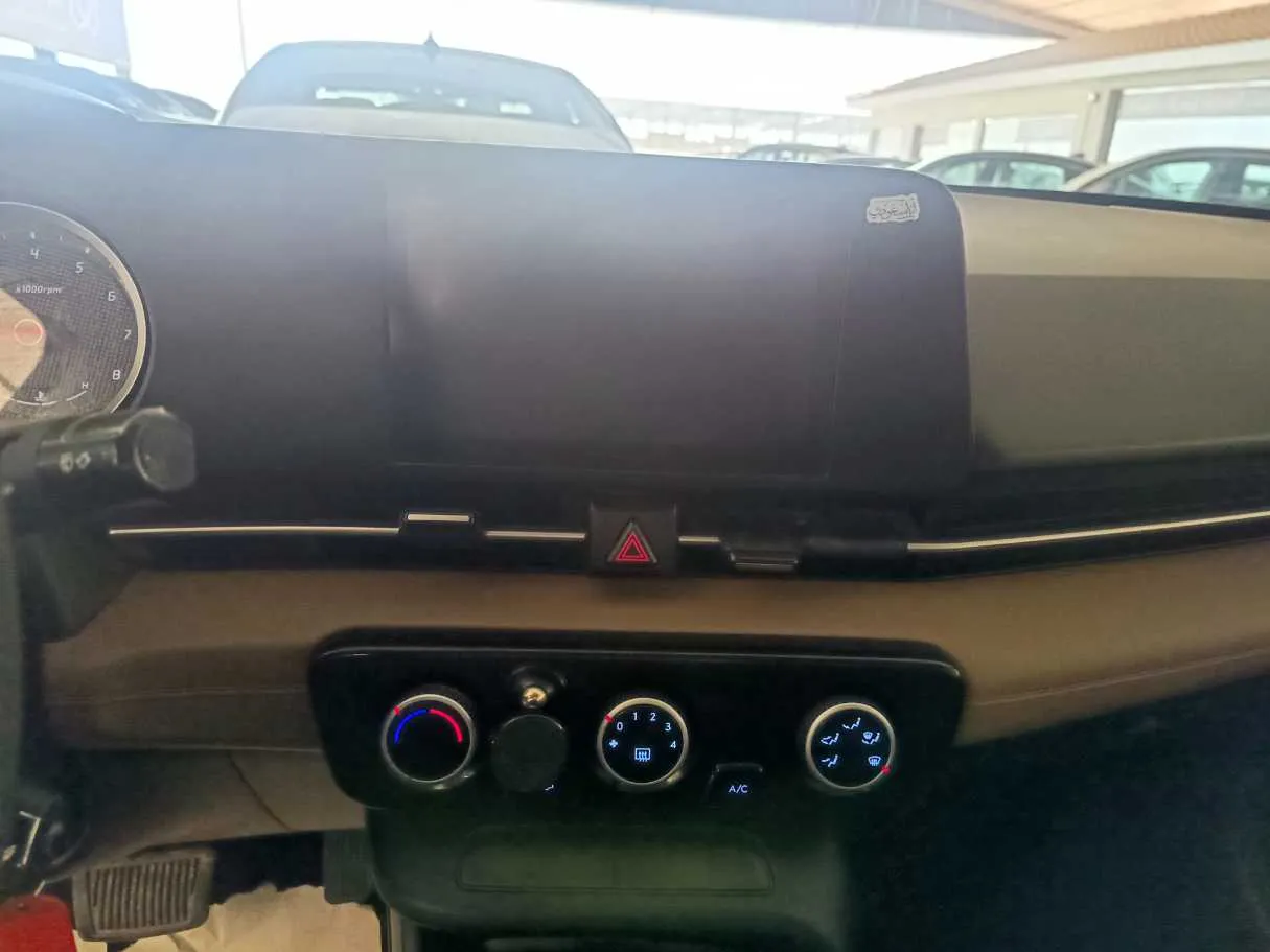 Car image 21
