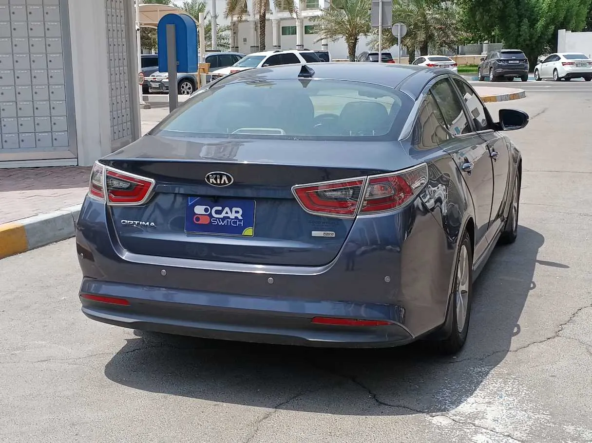 Car image 5