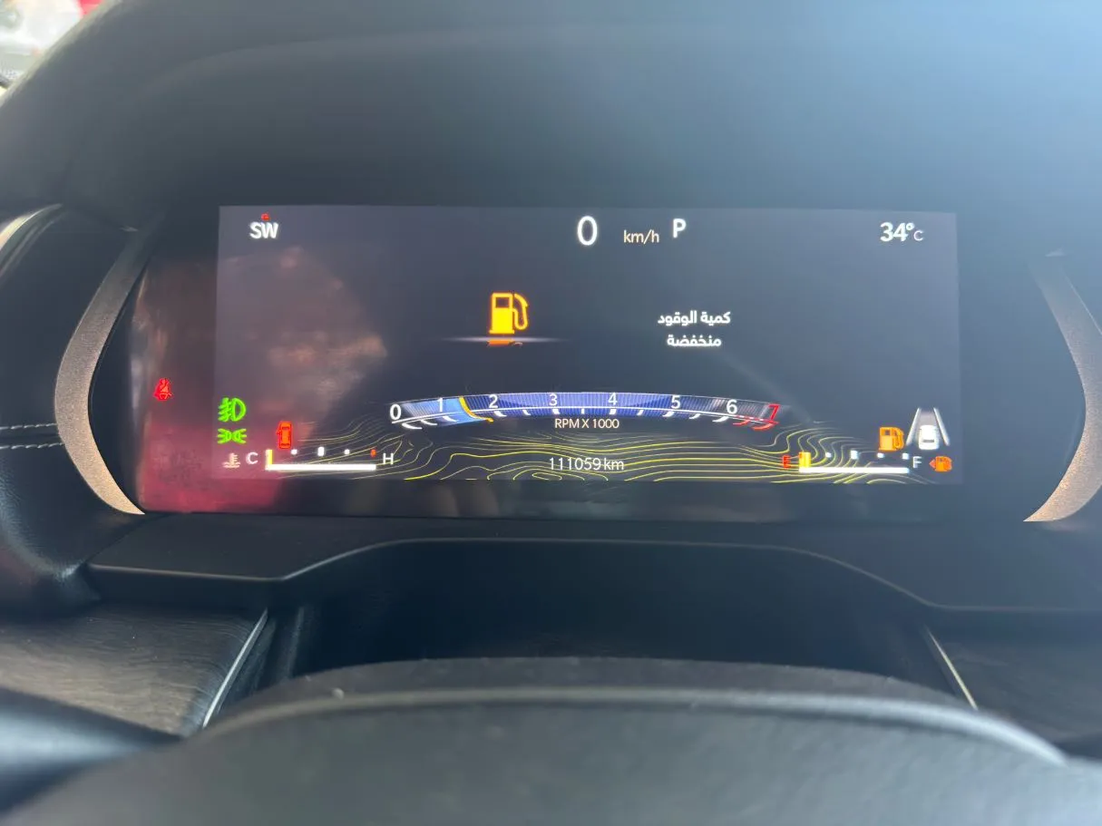 Car image 21