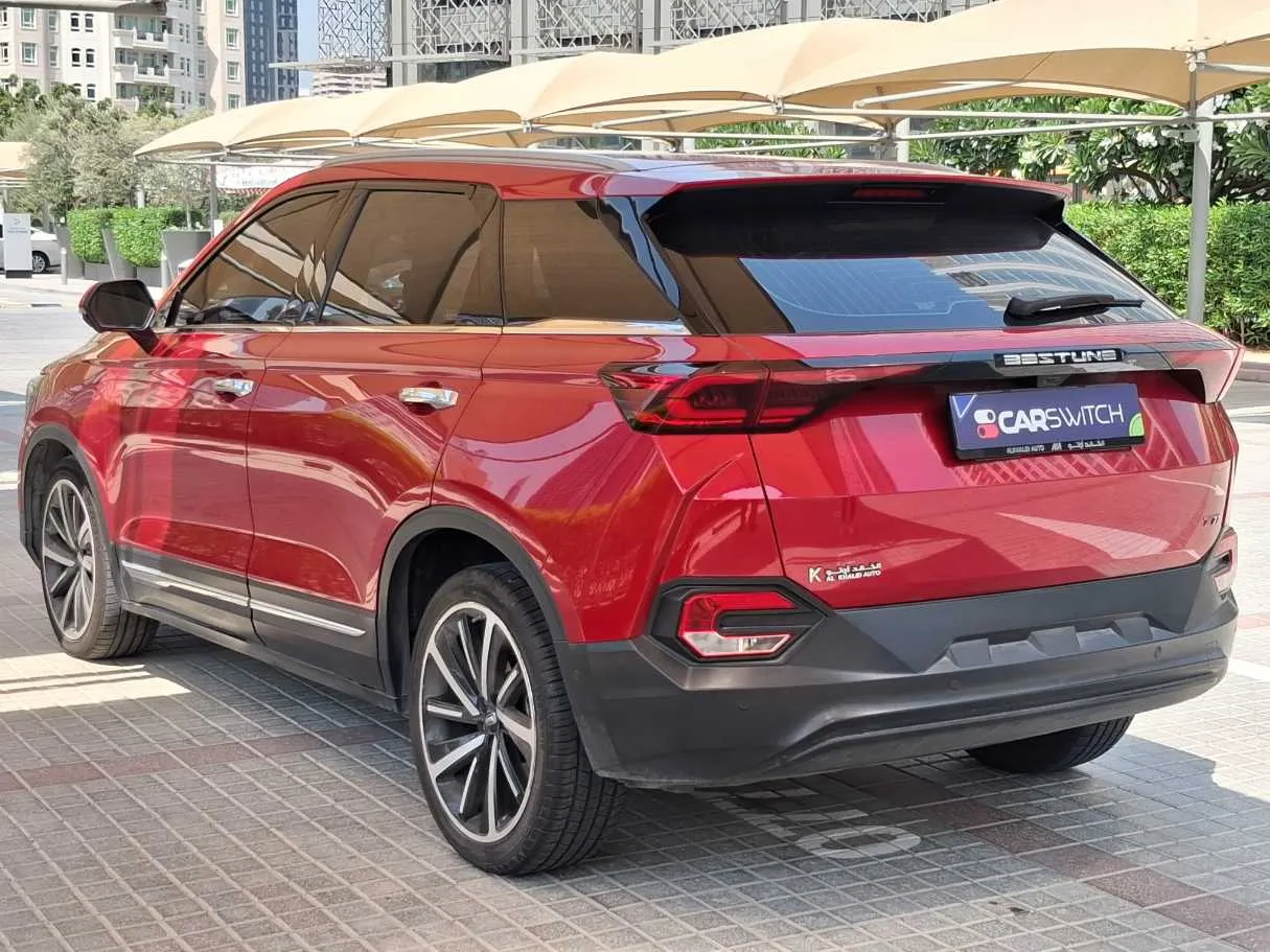 Car image 7