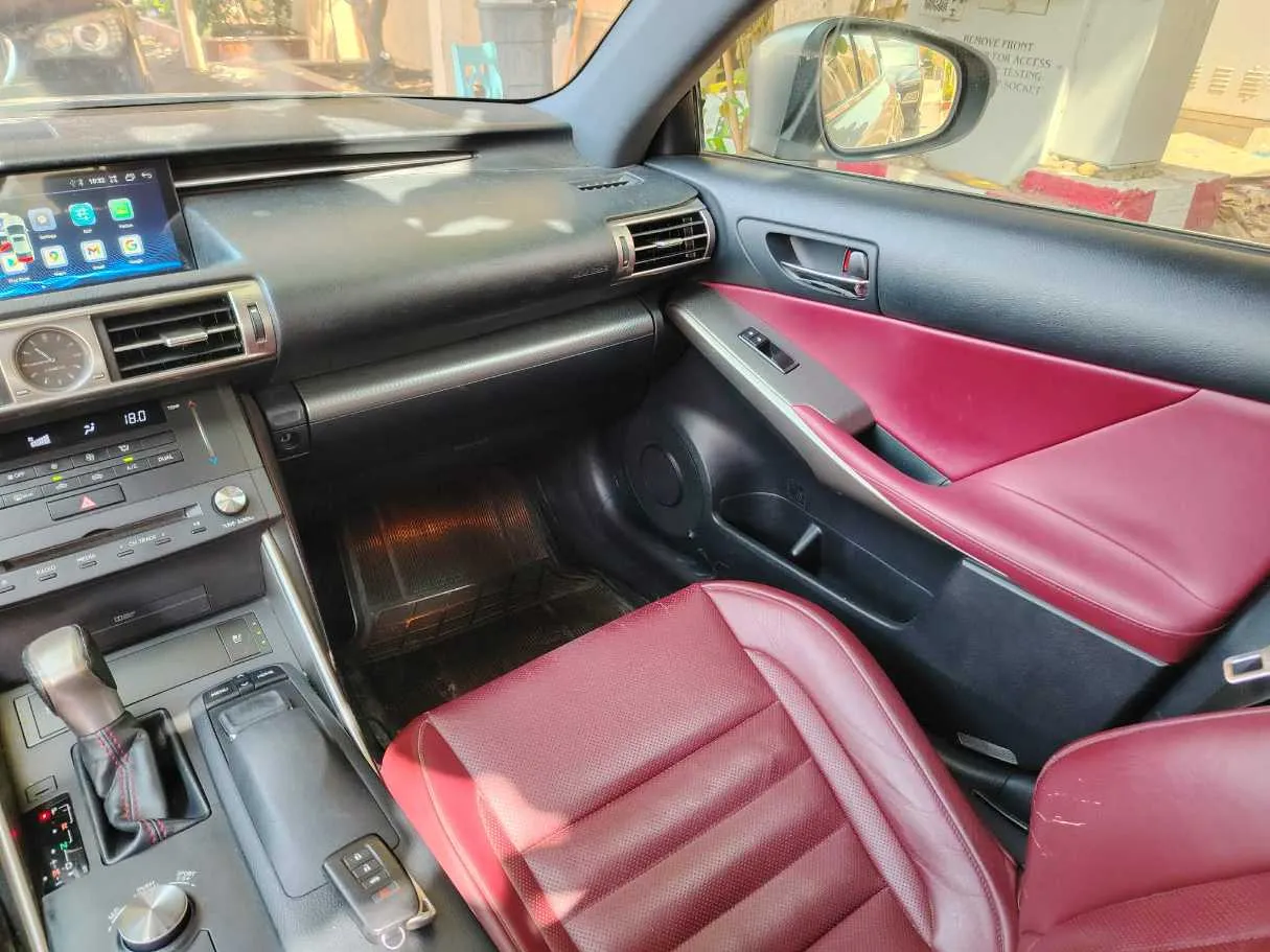 Car image 22