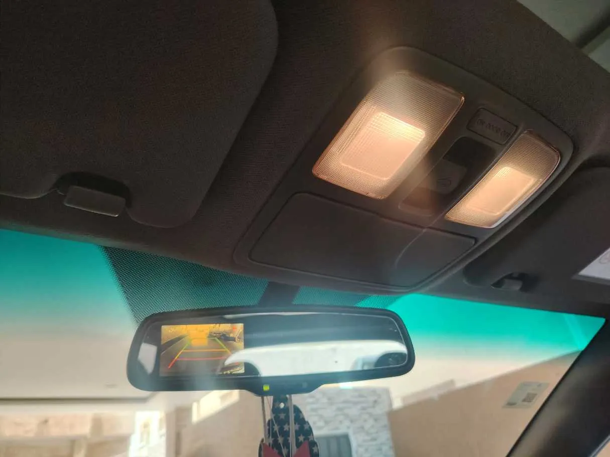 Car image 31