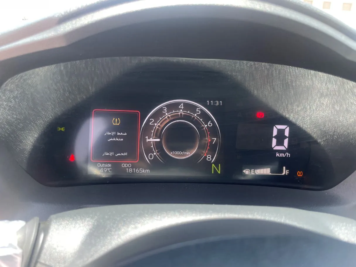Car image 21
