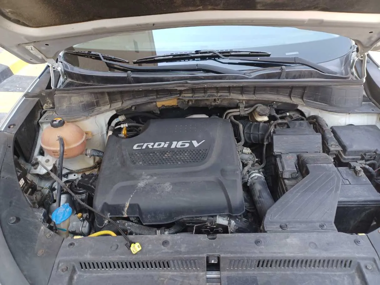 Car image 23
