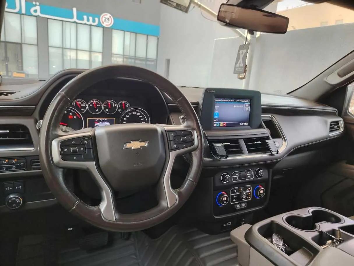 Car image 22