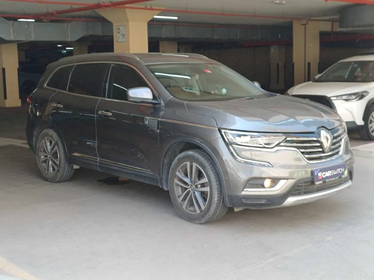 Car image 3