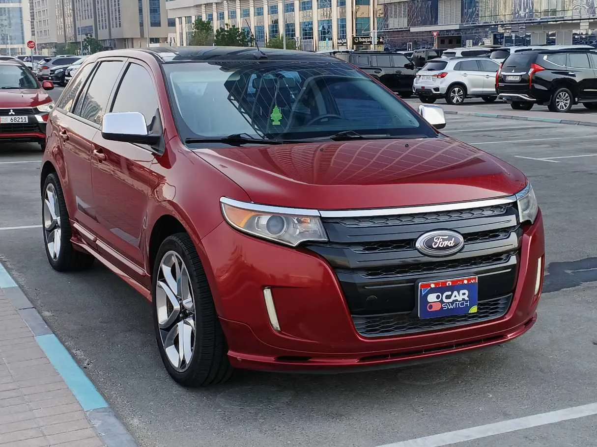 Car image 3