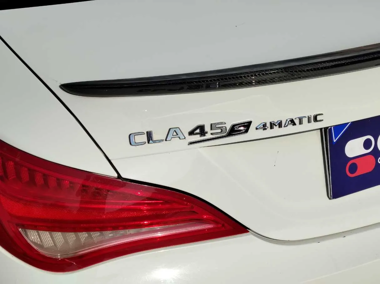 Car image 34
