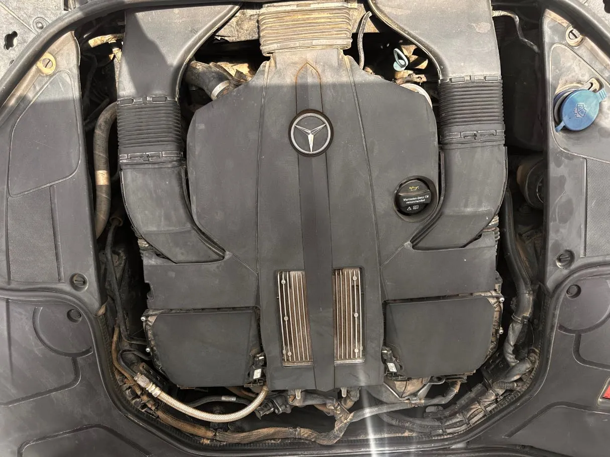 Car image 28