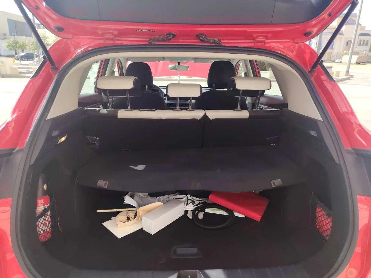 Car image 23