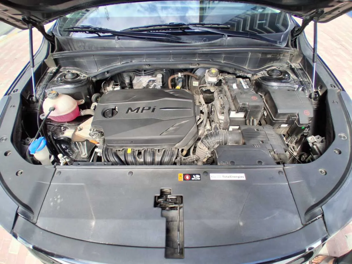 Car image 21