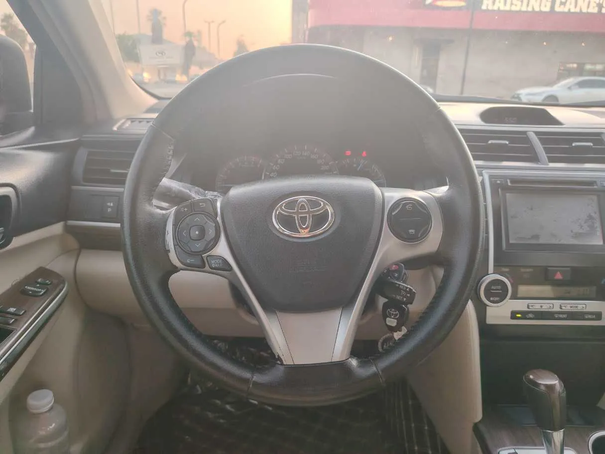 Car image 21
