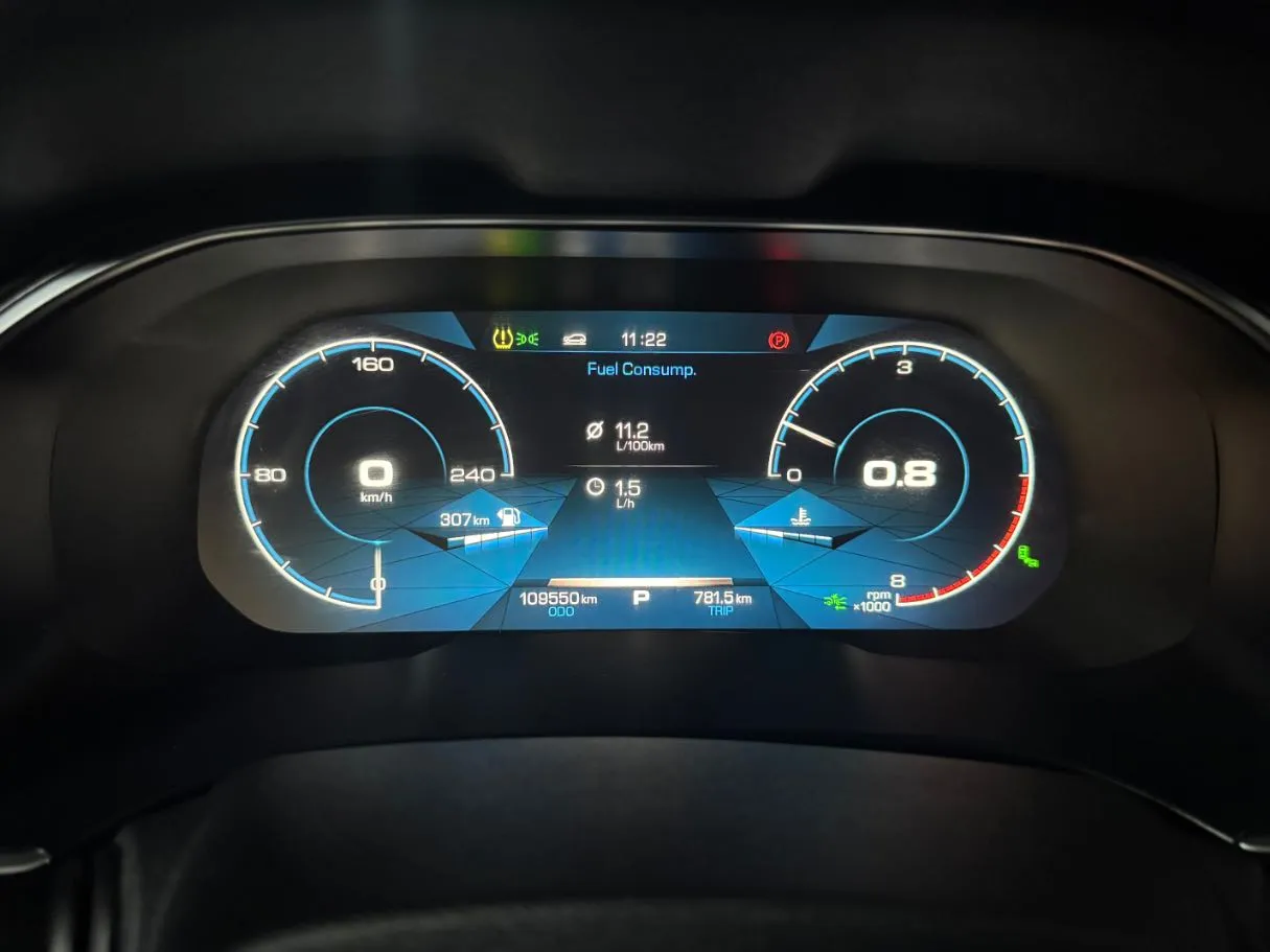 Car image 18