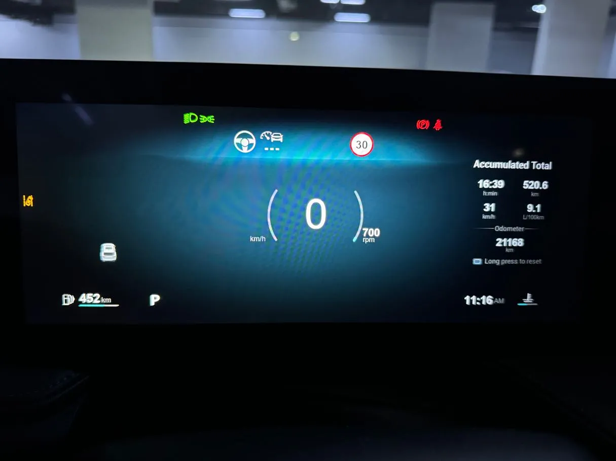 Car image 20