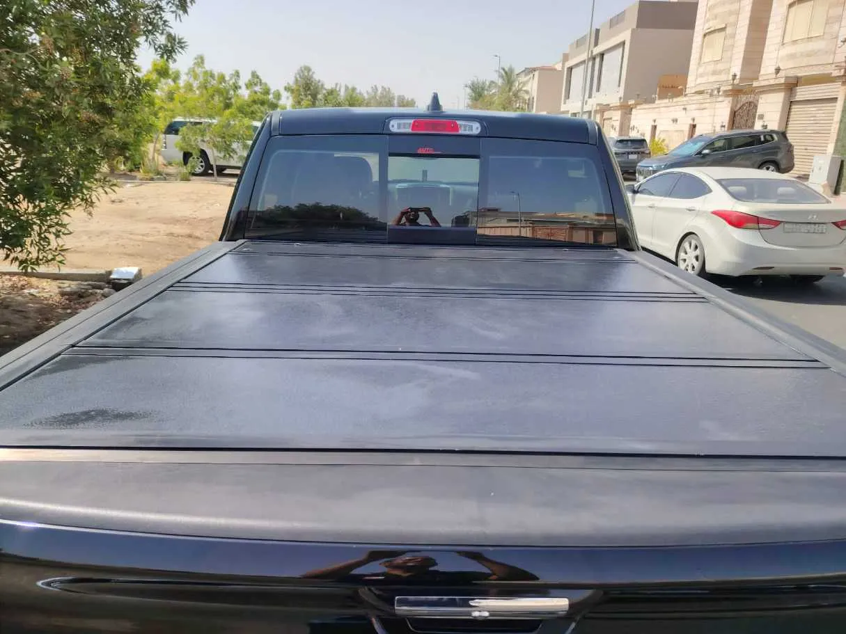 Car image 32