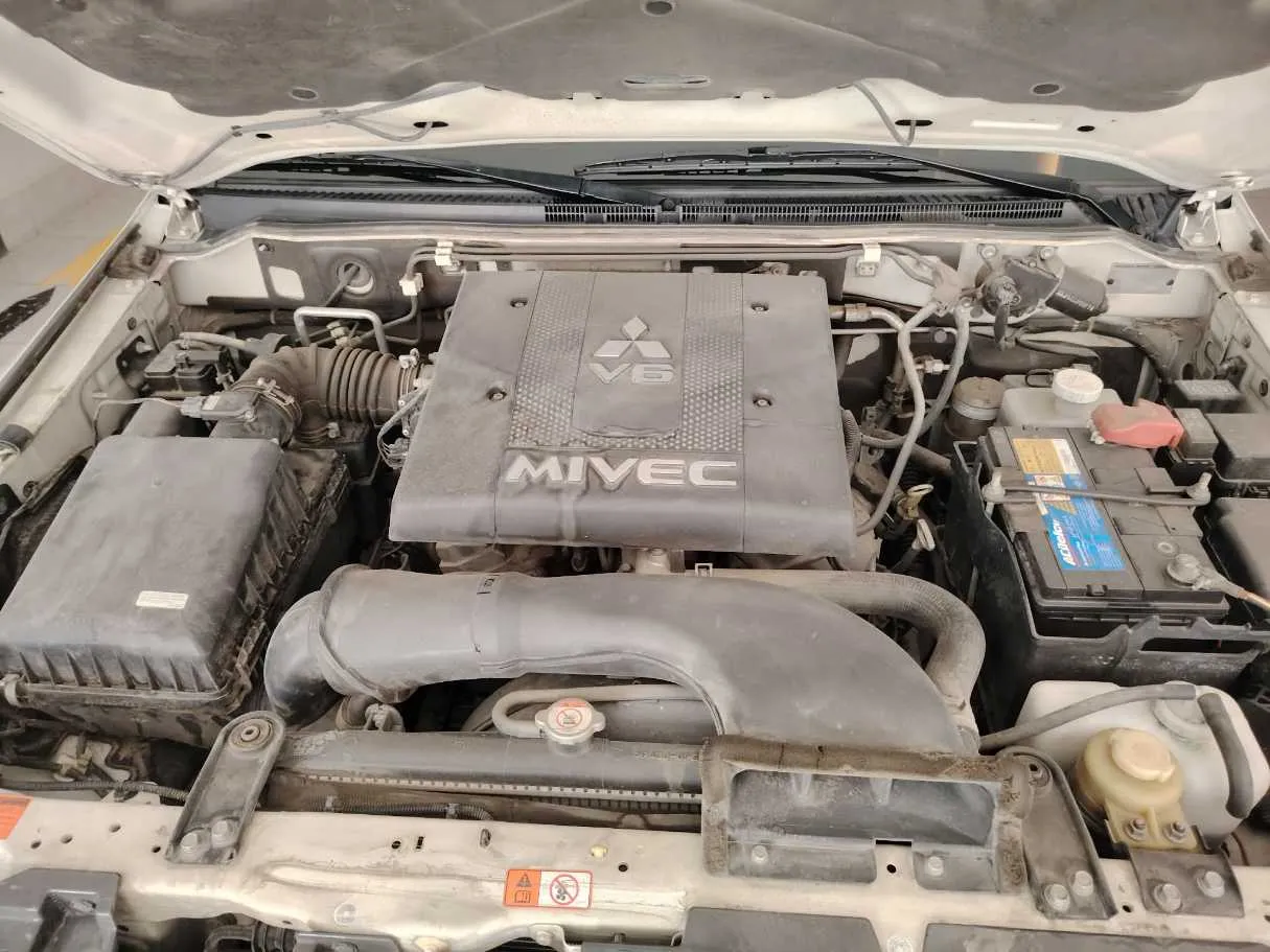 Car image 47