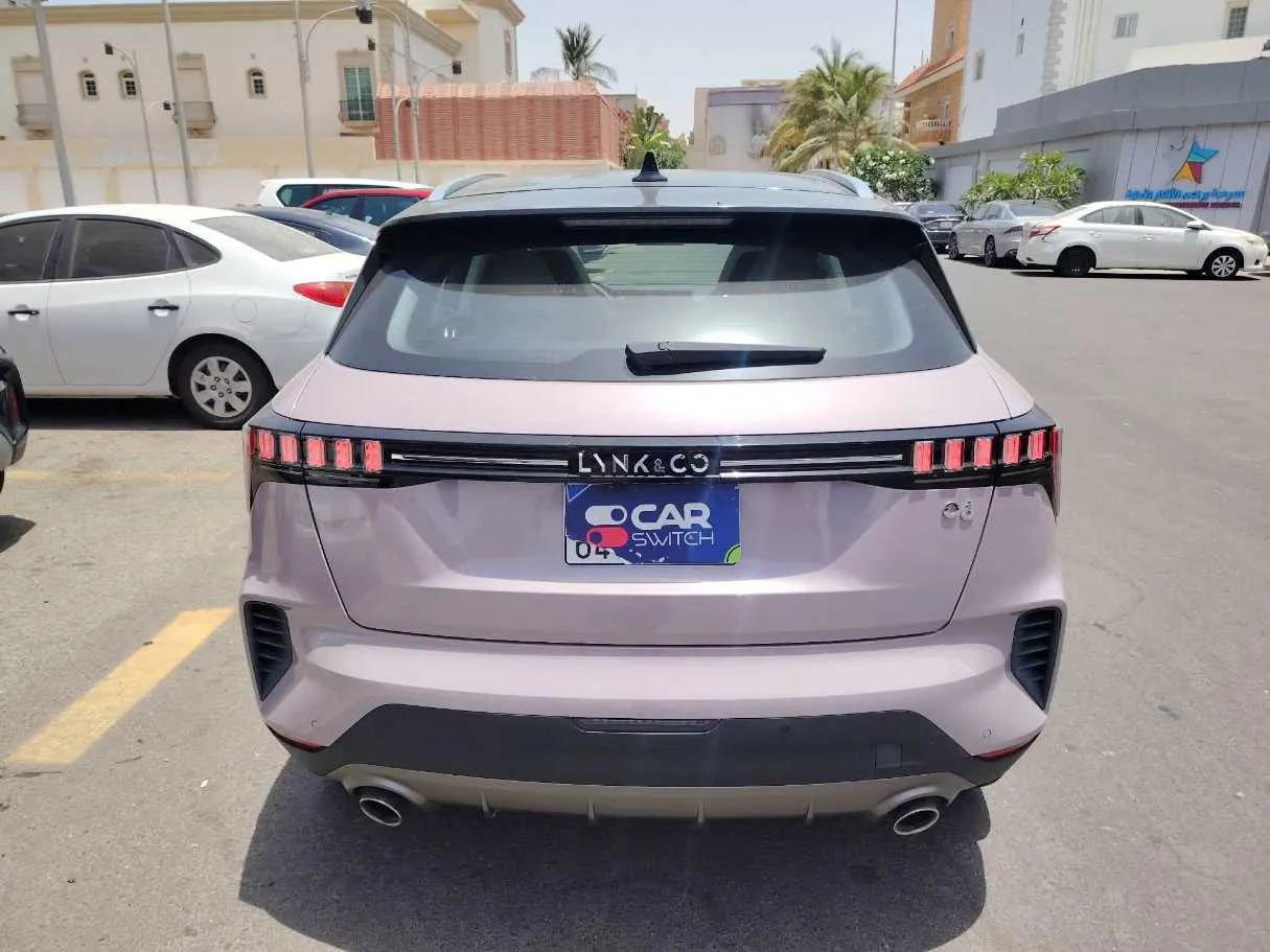 Car image 6