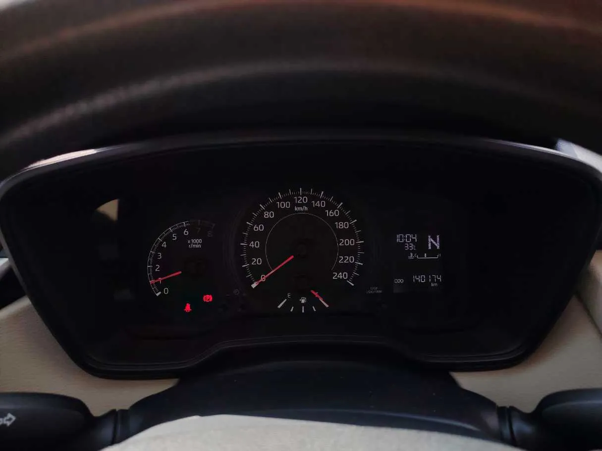 Car image 23