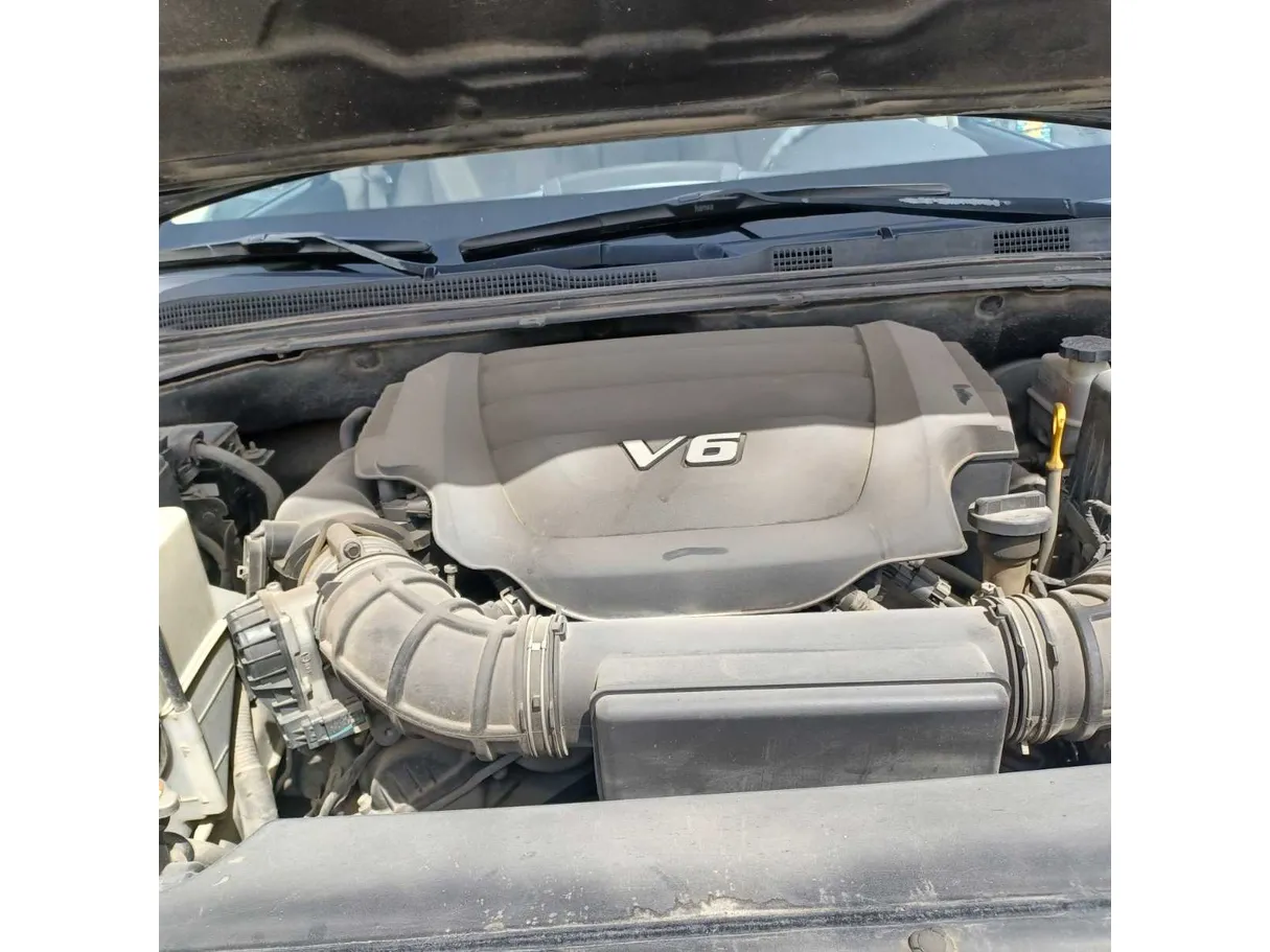 Car image 32