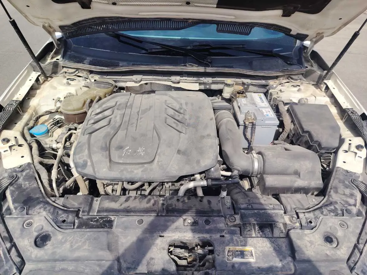 Car image 28