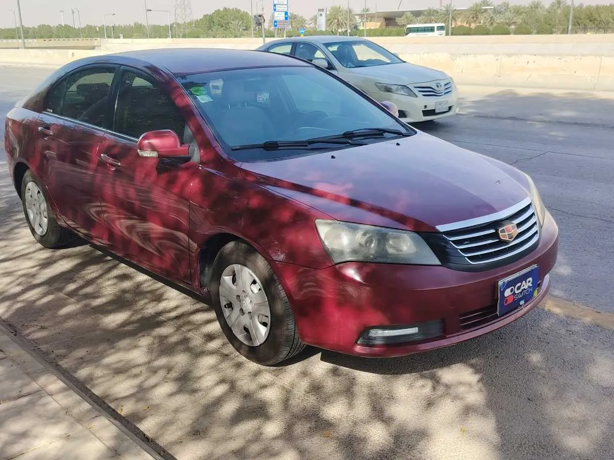 Car image 3