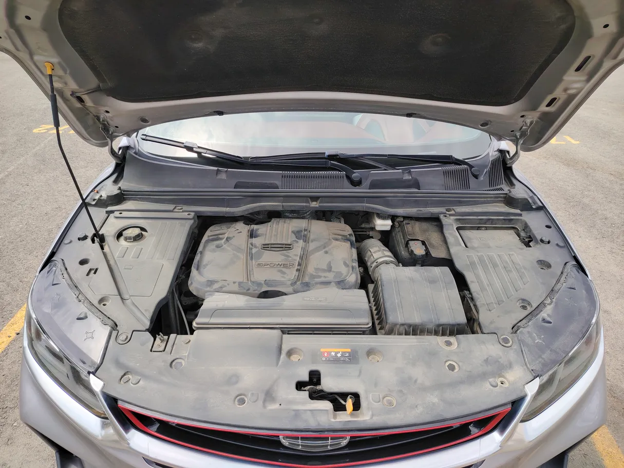 Car image 36