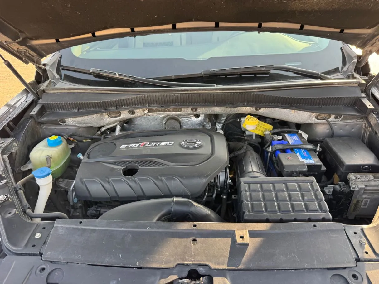 Car image 22