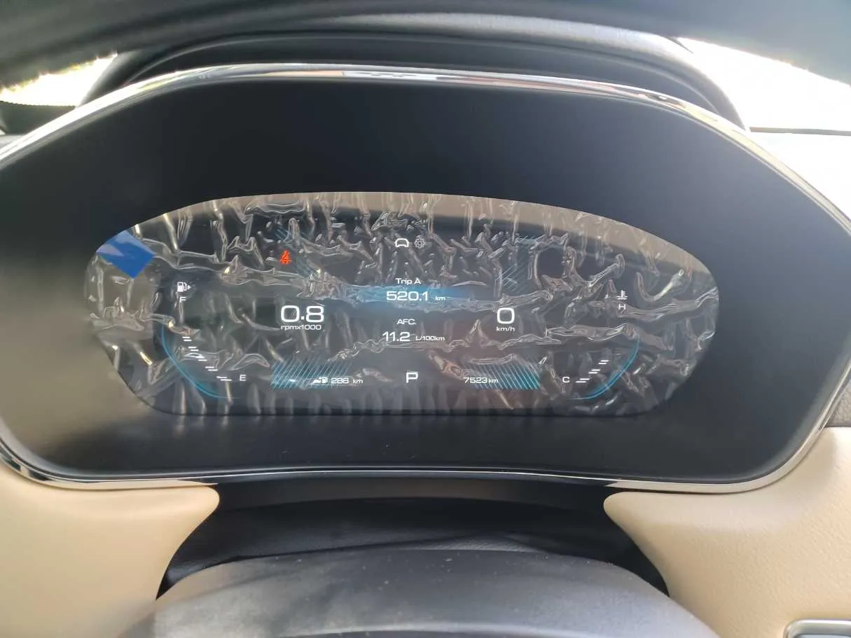 Car image 17