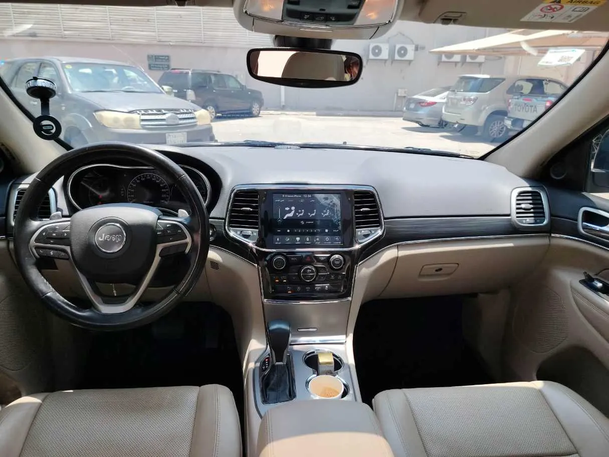 Car image 22