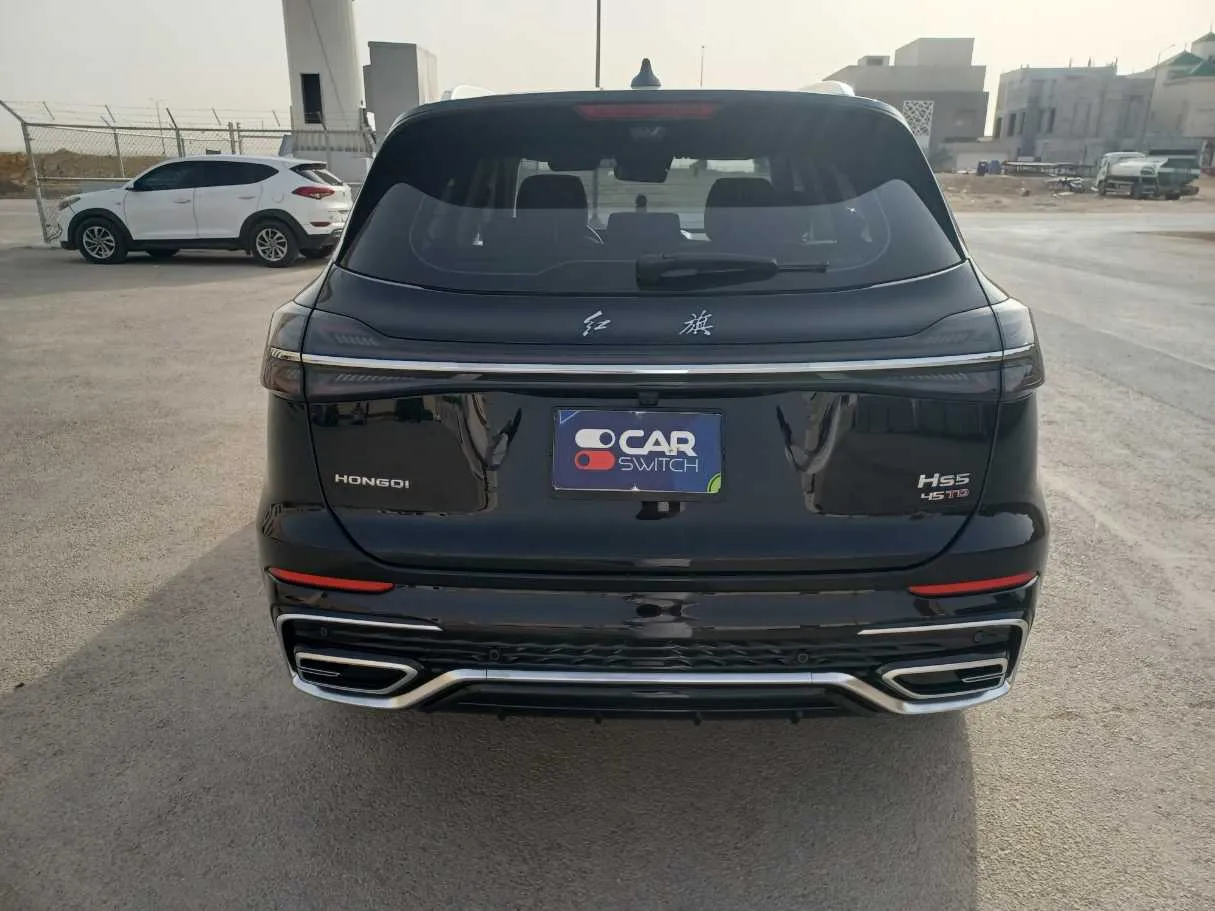Car image 6