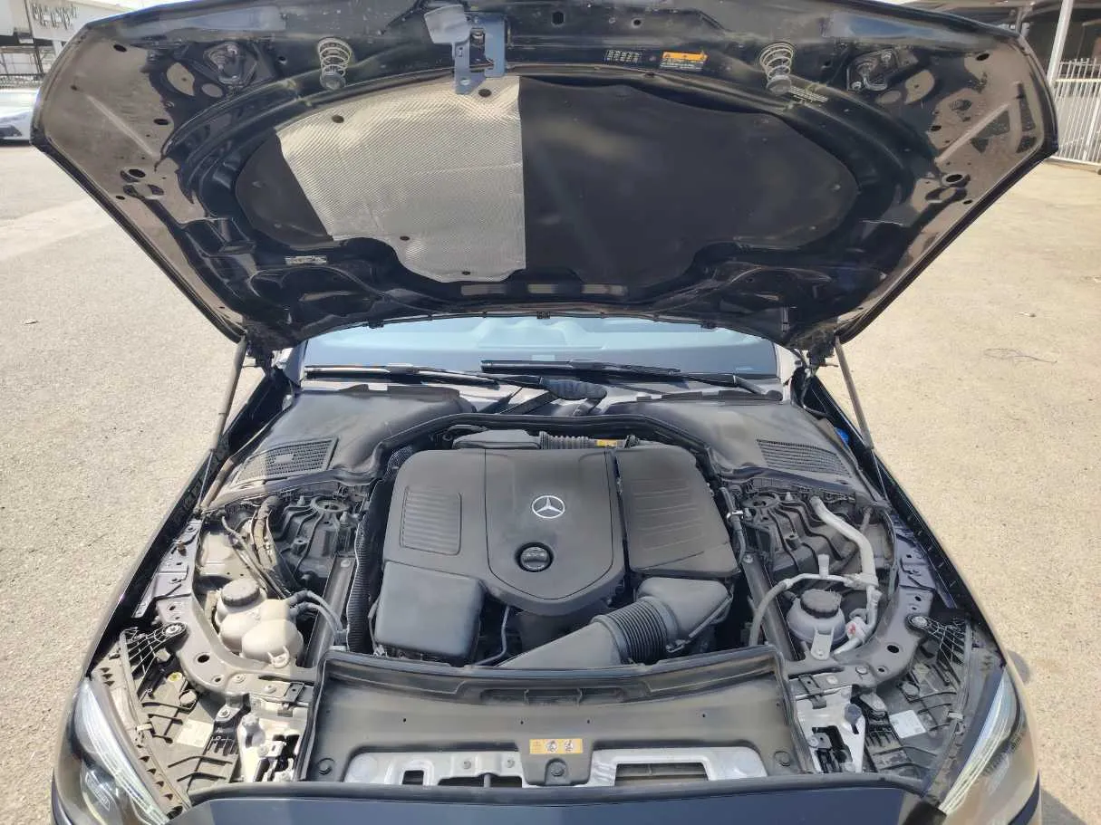 Car image 37