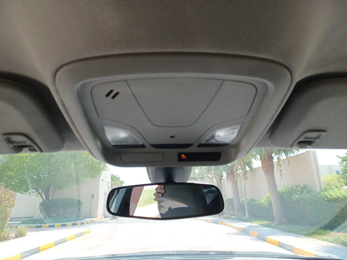 Car image 22