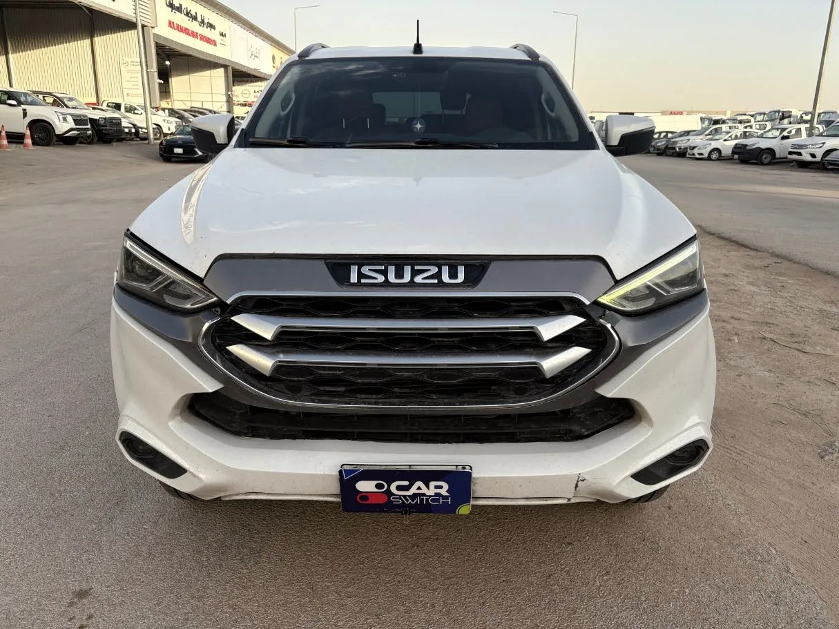 Car image 2