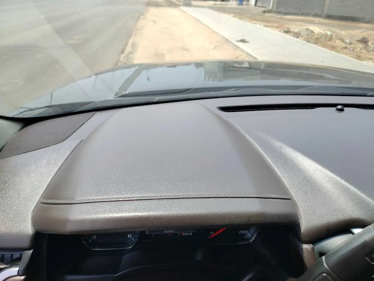 Car image 35