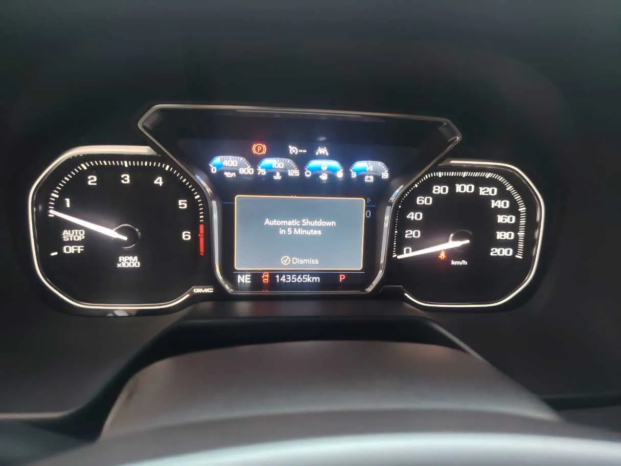 Car image 27