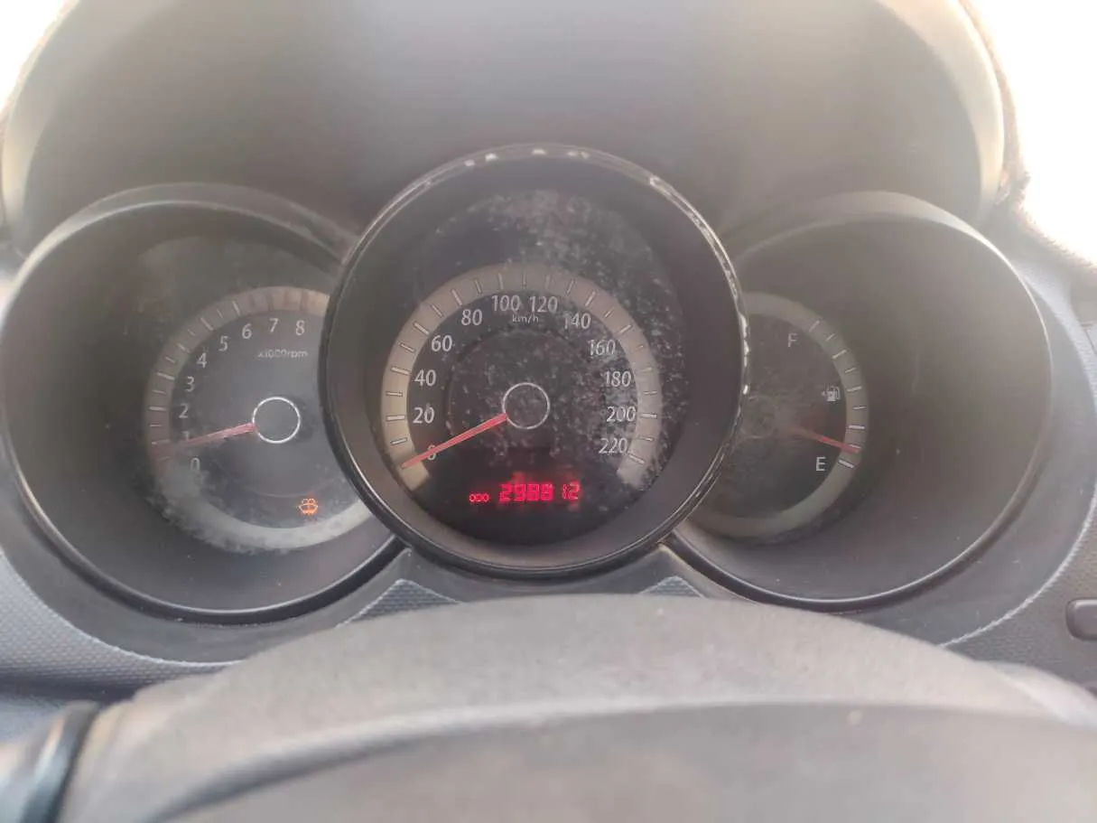 Car image 20
