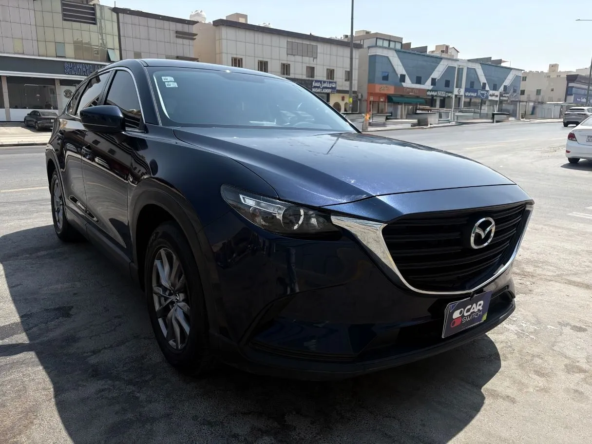 Car image 3
