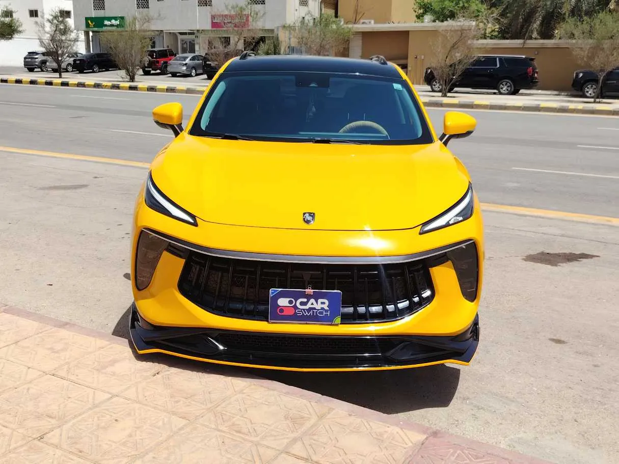 Car image 2