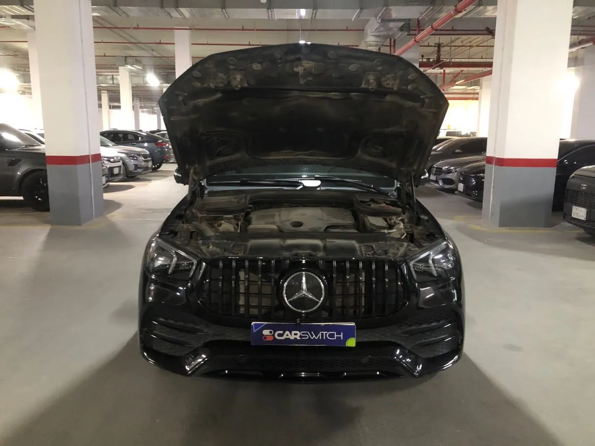 Car image 24