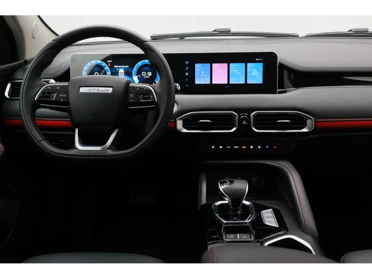 Car image 15