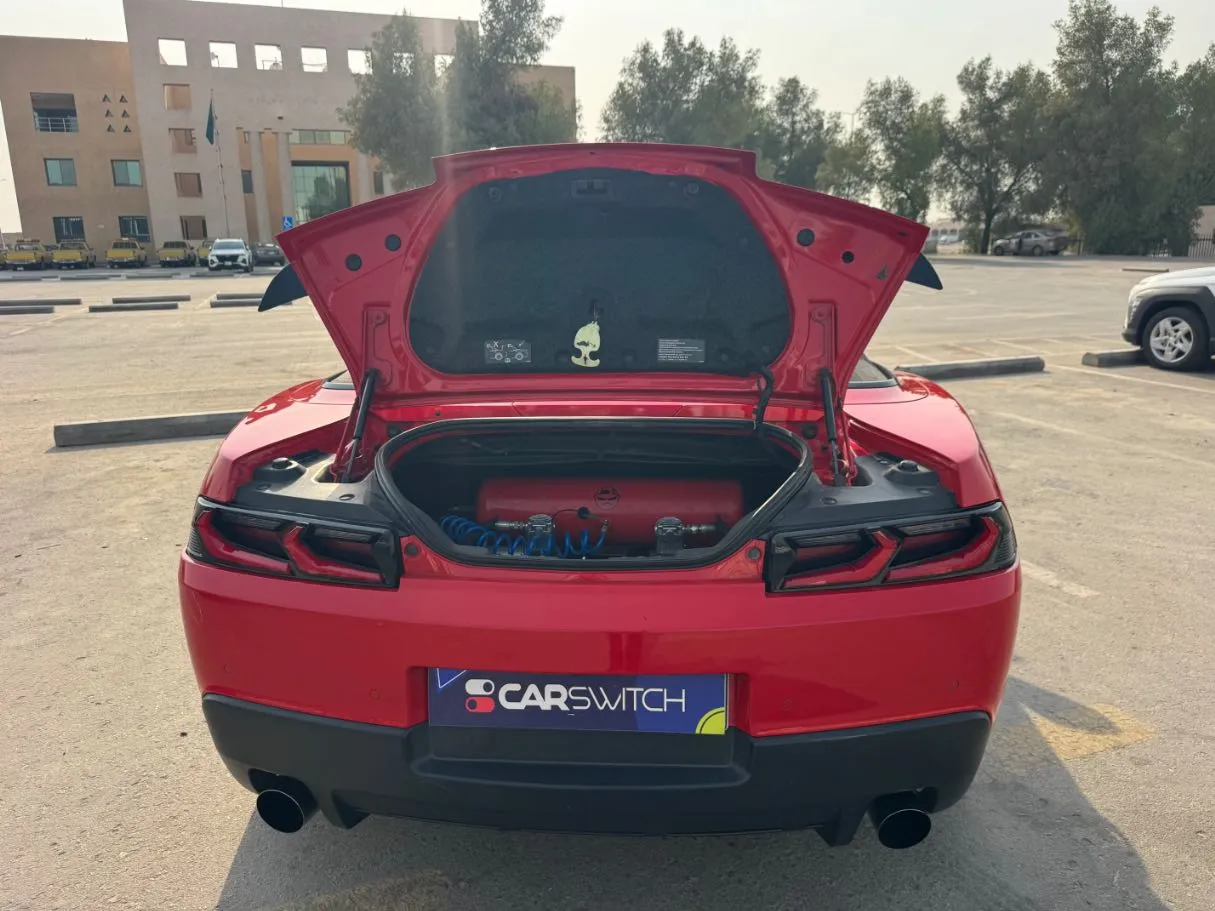 Car image 19