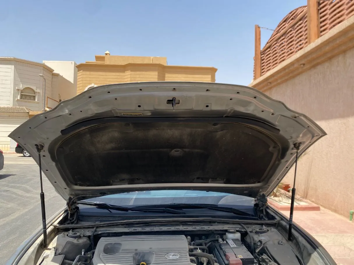 Car image 27