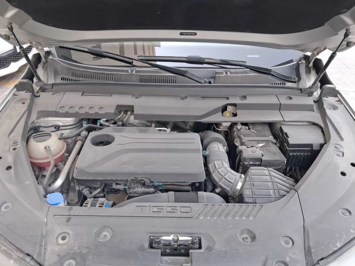 Car image 21