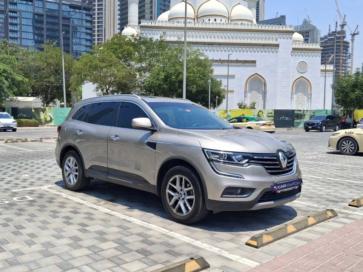 Car image 3