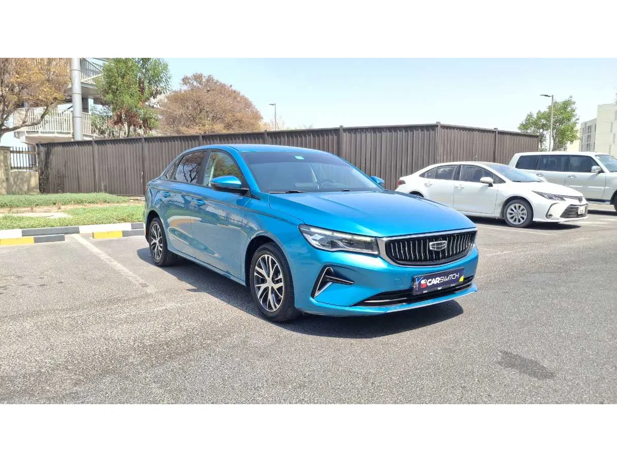 Car image 3