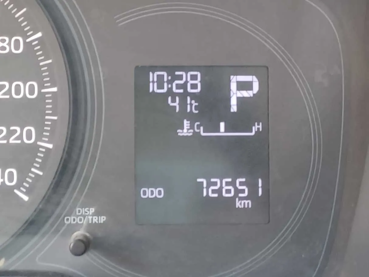 Car image 18