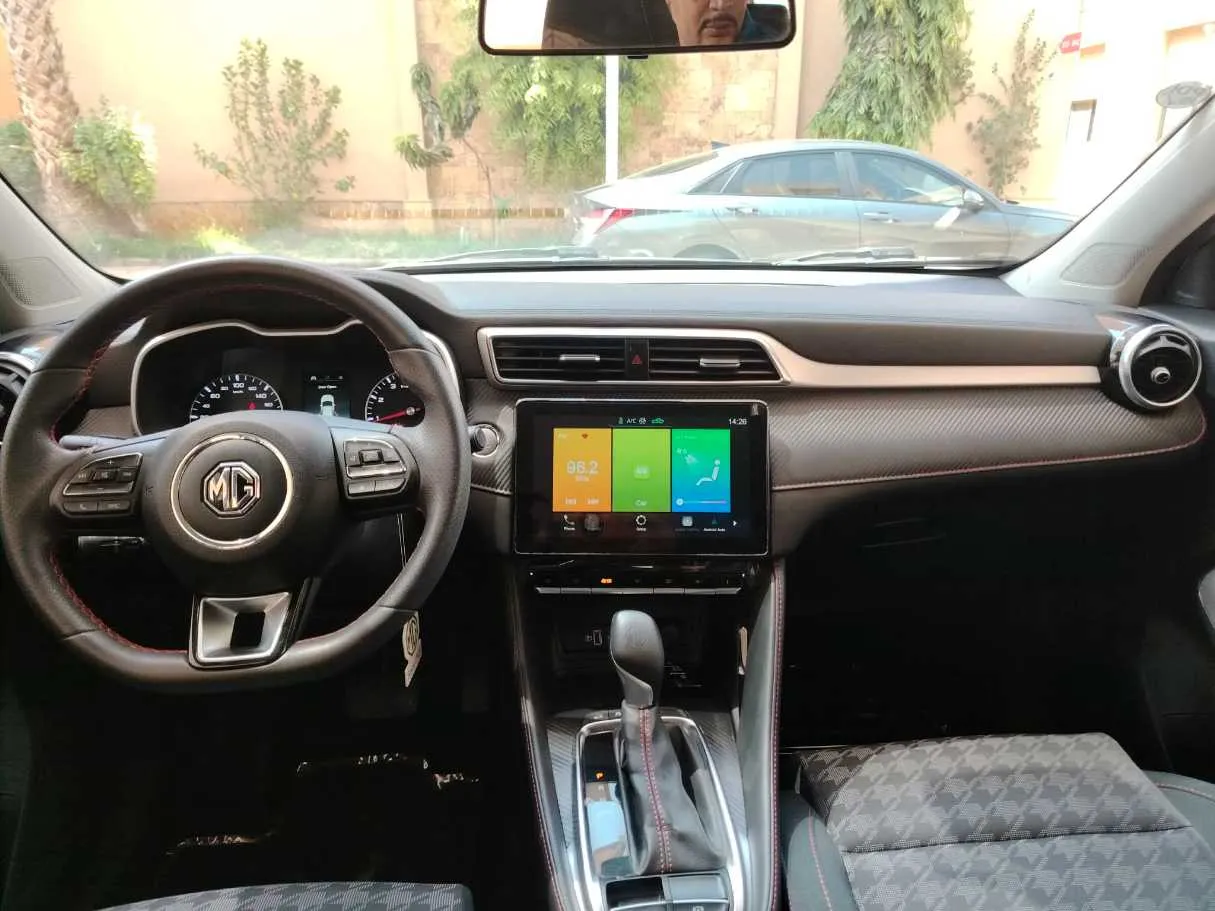 Car image 23