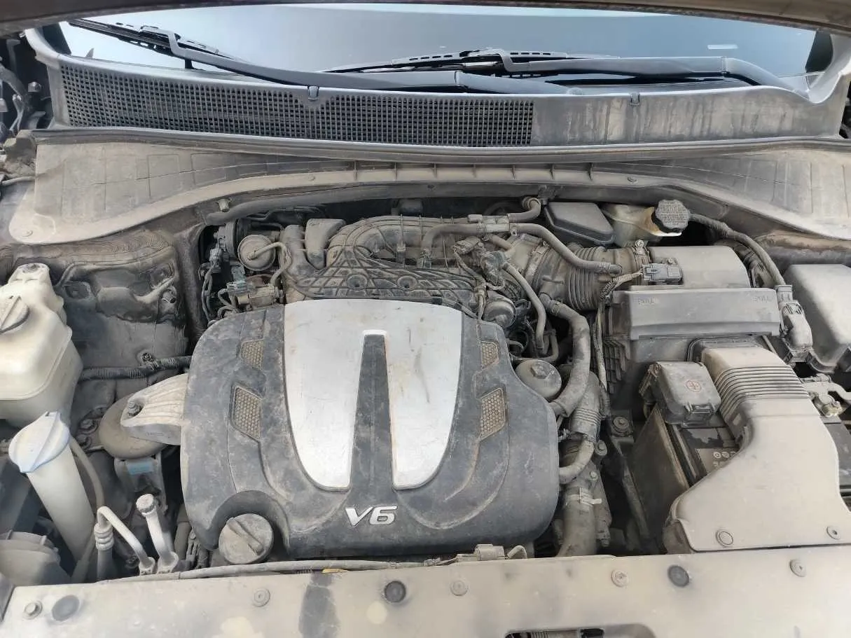 Car image 43