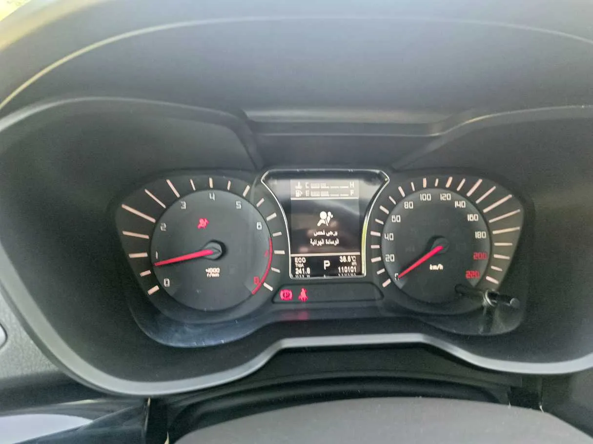 Car image 21